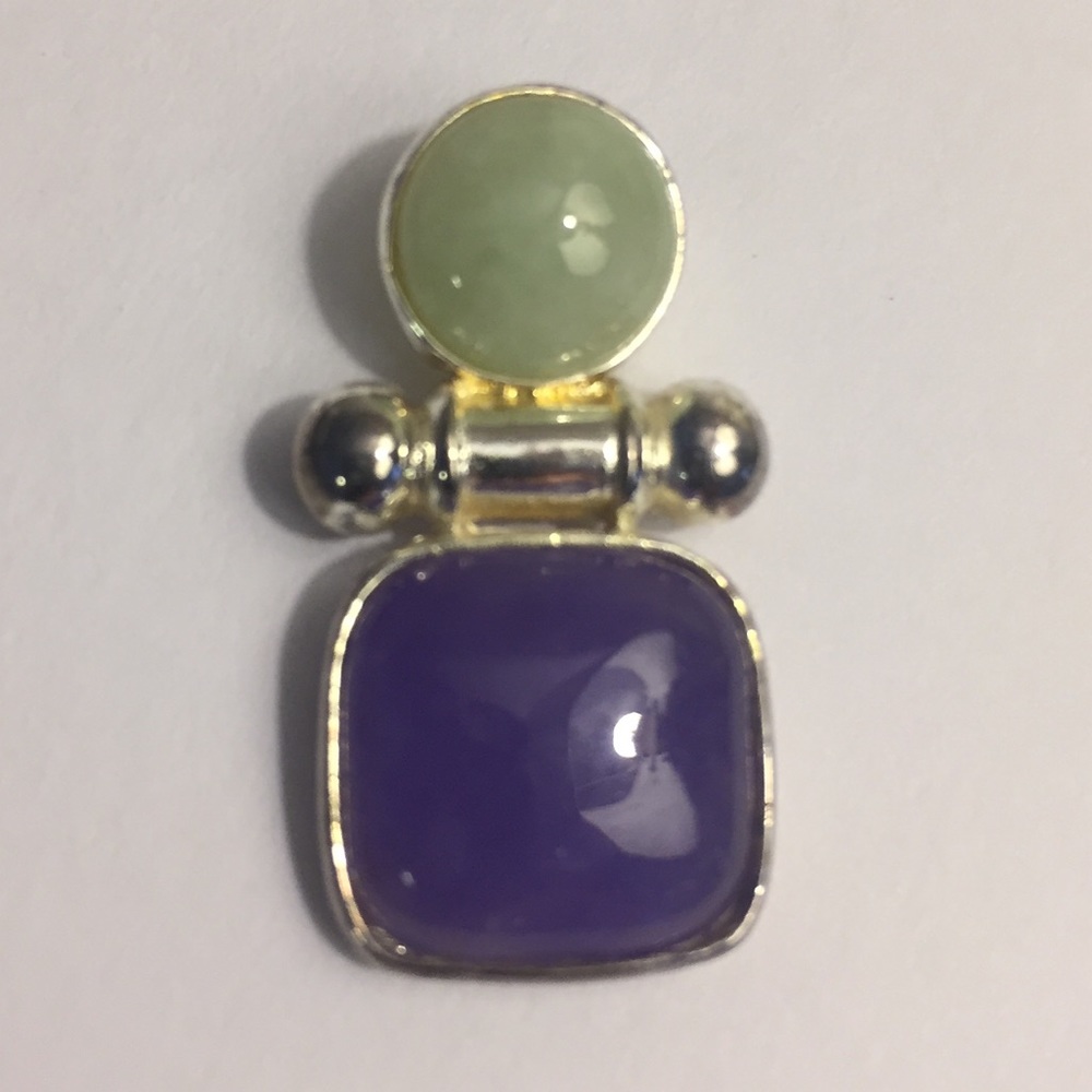 Sterling silver jade pendant